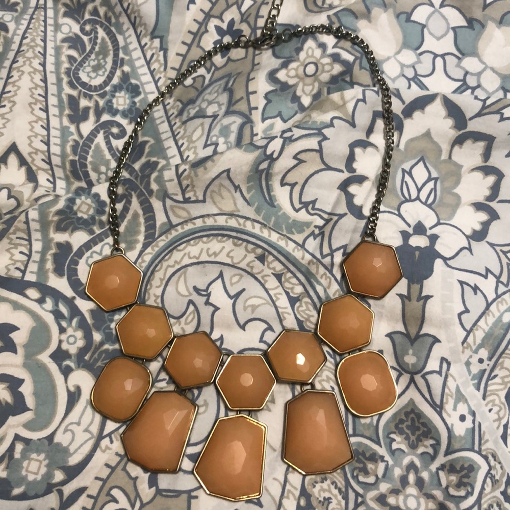 Statement necklace
